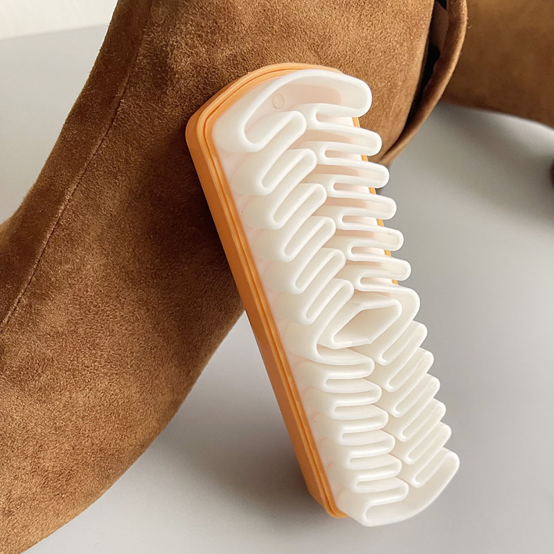 Leather Brush For Suede Boots  - огляд і ціна Sneaker Care Spray